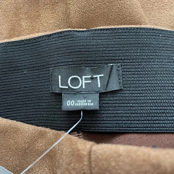 LOFT Faux Suede Leggings in Dark Brown Size 00 NWT - Picture 6 of 7